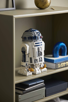 Zestaw klocków LEGO Star Wars R2-D2 2314 elementów (75308) - obraz 11