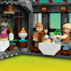 Zestaw klocków LEGO Centrum dla odwiedzających: atak tyranozaura i raptora 693 elementy (76961) - obraz 6