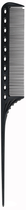 Grzebień z miękkim końcem Y.S.Park Professional 101 Tail Comb Carbon (4981104355974) - obraz 1