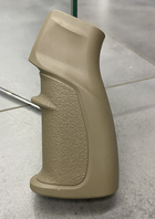 Рукоятка пистолетная для AR15 прорезиненная DLG TACTICAL (DLG-106), Койот, с отсеком для батареек - изображение 5