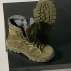 Зносостійкі Берці з натуральної шкіри / Демісезонні черевики у кольорі олива з нашивкою прапором розмір 38 - зображення 4