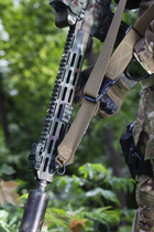 Тактичний 3-точковий збройовий ремінь FRAG з антабкою COYOTE QD - зображення 7