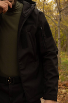 Утепленная мужская куртка с капюшоном SoftShell на флисе черная размер XL - изображение 3