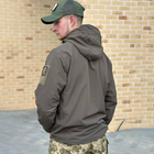 Демісезонна чоловіча Куртка Softshell з Капюшоном та системою Вентиляції олива розмір 2XL - зображення 4