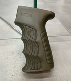 Рукоятка пистолетная прорезиненная AK 47/74 GRIP DLG-098, цвет Олива, с отсеком для батареек (241706) - изображение 5