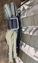Держатель с поворотным карабином для крепления перчаток на пояс/рюкзак/плитоноска/РПС Черный - изображение 6