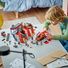 Zestaw klocków Lego City Remiza strażacka z wozem strażackim 843 części (60414) - obraz 8