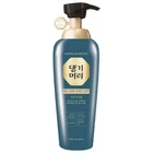 Шампунь от выпадения для жирной кожи Daeng Gi Meo Ri Hair Loss Care Shampoo For Oily Scalp 400 мл (8807779094252)
