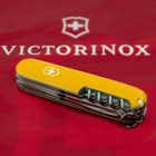 Ніж Victorinox Climber Ukraine Марка з трактором (1.3703.3_T3110p) - изображение 4