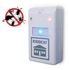 Ультразвуковий відлякувач гризунів та комах RIDDEX PLUS від тарганів мишей пацюків ультразвук пристрій від шкідників для дому 200 м2 електронний відлякувач pest repeller