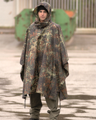 Пончо тактичне Mil-Tec One size Камуфляж Плащ-палатка RipStop PONCHO PE R/S 780GR. FLECKTARN (10630021) - изображение 2