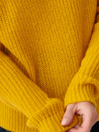 Sweter z golfem wiązany damski Tatuum Suzi T2319.090 2XL Żółty (5900142274343) - obraz 5