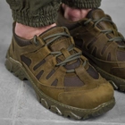 Чоловічі шкіряні кросівки із сітчастими вставками олива розмір 43 - зображення 3