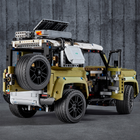 Zestaw konstrukcyjny LEGO TECHNIC Land Rover Defender 2573 elementy (42110) - obraz 8