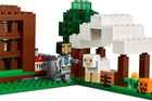 Конструктор LEGO Minecraft Лігво розбійників 303 деталі (21159) - зображення 6
