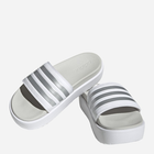 Klapki damskie na platformie Adidas Adilette Platform IE9703 42 Białe (4066754066606) - obraz 2