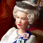 Lalka Mattel Barbie Signature Queen Elizabeth 38 cm (0194735006656) - obraz 4