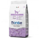Корм Monge Cat Sterilized для котів всіх порід зі смаком курки та лосося