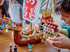 Zestaw klocków Lego Harry Potter Turniej Trójmagiczny: Przybycie 1229 elementy (76440) - obraz 9