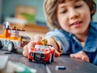 Zestaw klocków LEGO City Samochód pomocy drogowej i naprawa sportowego auta 101 elementy (60435) - obraz 9