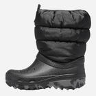 Śniegowce chłopięce ocieplane Crocs Classic Neo Puff Boot K 207683 22-23 Czarne (191448873438) - obraz 3