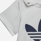 Komplet chłopięcy (koszulka + spodenki) adidas Trefoil Shorts Tee Set IB8638 86 Niebieski/Biały (4066752244518) - obraz 2