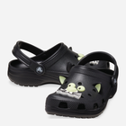 Підліткові крокси для дівчинки Crocs Classic Glow Black Cat Clog K 210387-001 36-37 Чорні (196265777457) - зображення 3