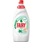 Засіб для ручного миття посуду Fairy Ніжні руки Чайне дерево і М'ята 900 мл (4015400958130)