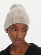 Czapka beany damska Calvin Klein K60K612590-PA0 One Size Beżowa (8720639556984)