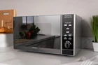 Микроволновая печь с грилем комби режим 23л Соло Ardesto GO-EGR923BL СВЧ 900 Вт 5 уровней мощности, autoменю (9 программ), последовательное приготовление, LED дисплей, защита от детей, электронные часы, зеркальная дверца