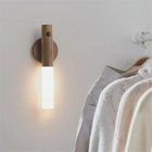 Бездротова дерев'яна LED лампа Induction lamp, настінний світильник з датчиком руху та акумулятором Світле дерево WSD-058-LightWood