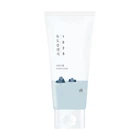 Мягкая пенка для очищения кожи ROUND LAB 1025 Dokdo Cleanser, 150 мл