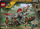 Конструктор LEGO Jurassic World Побег спинозавра 820 деталей (77982)