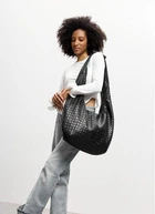 Жіноча сумка Sambag HOBO WEAVE чорна 54x35x8 см екошкіра для ноутбука 15.6 дюймів Sambag 55169