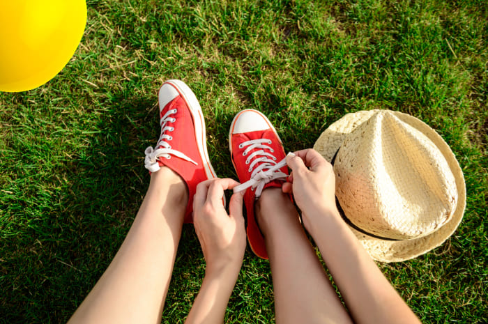 ☀️ Sneakersy idealne na lato — wygoda dostępna 60% taniej! 👟