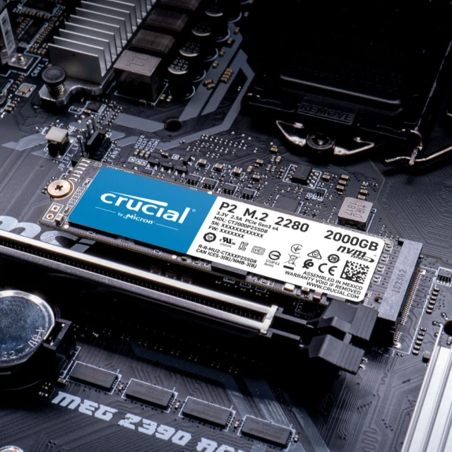 SSD диск Crucial P2 NVMe 1TB M.2 PCIe 3.0 x4 3D NAND QLC